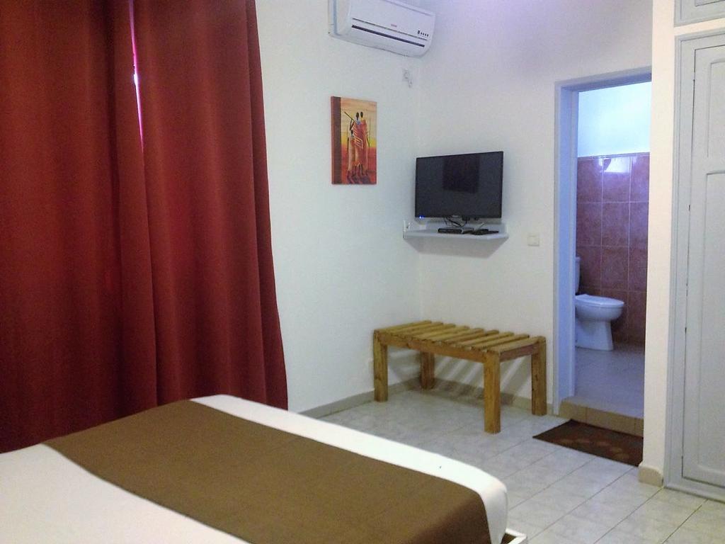 דקר Maison D'Hotes Opanoramic מראה חיצוני תמונה